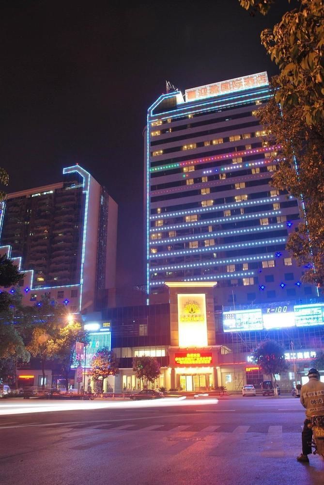 Vienna Hotel Qingyuan Lianjiang Road Esterno foto