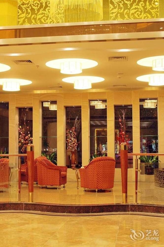 Vienna Hotel Qingyuan Lianjiang Road Esterno foto