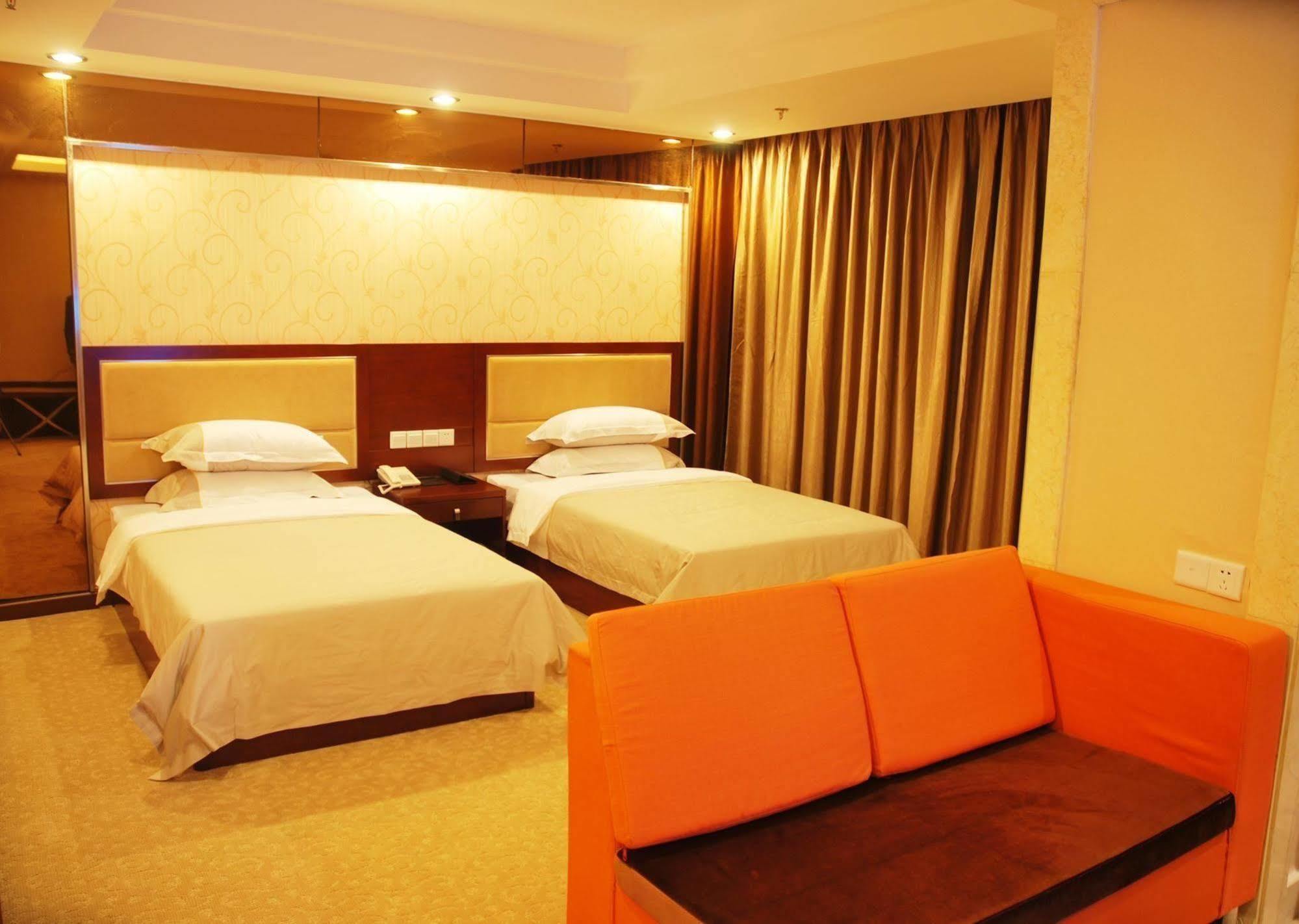 Vienna Hotel Qingyuan Lianjiang Road Esterno foto